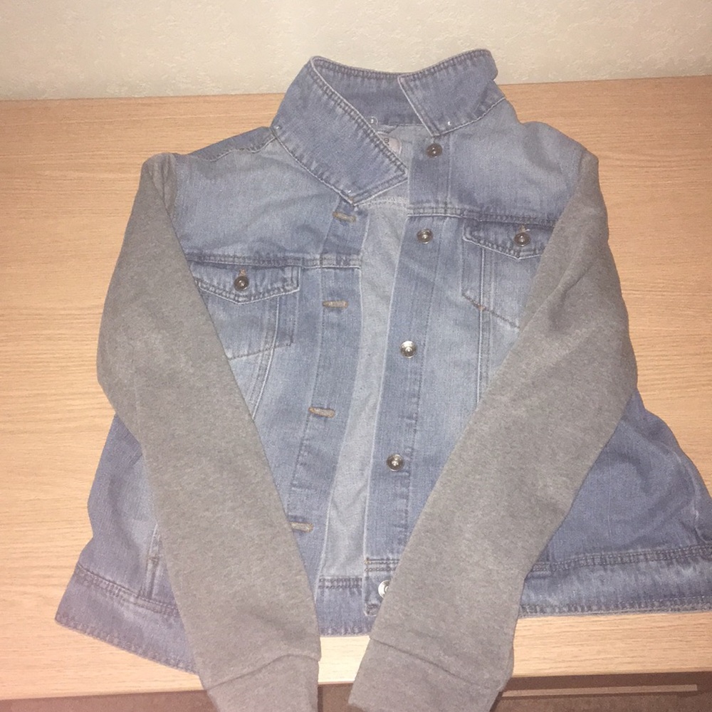 Jean Jacket - Picture 1 of 2